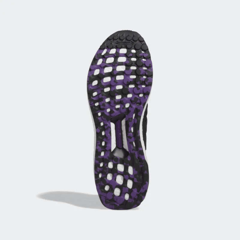 Black panther ultra boost online